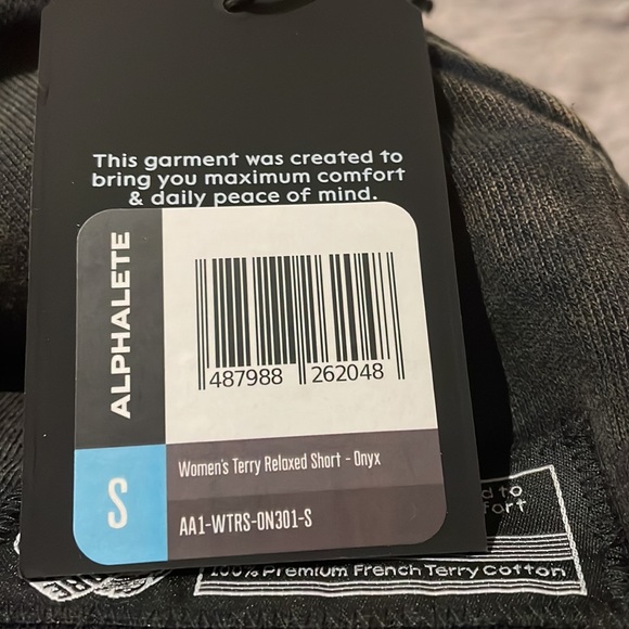 Alphalete very terry relaxed shorts - Picture 12 of 15